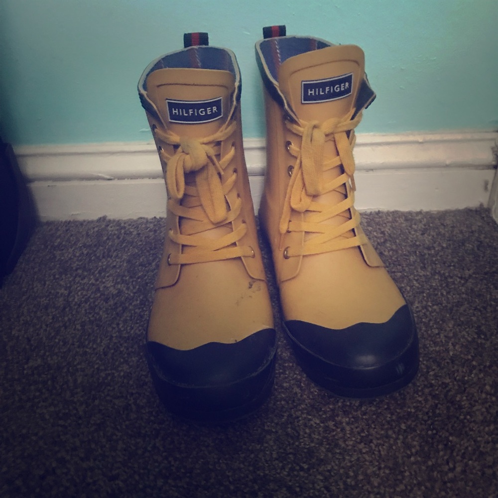 Tommy Hilfiger Boots